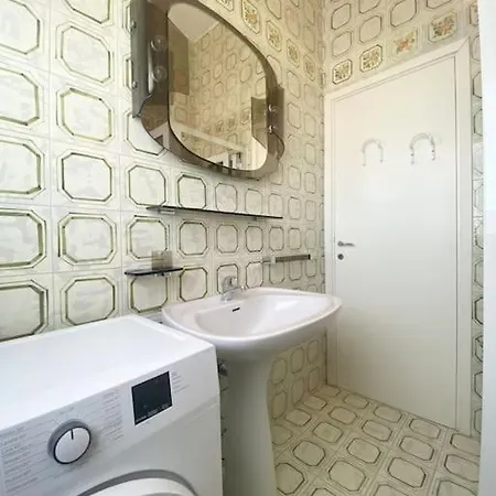 I Bagni 36 - Piazza Marconi Fronte Mare Con Piscina - Immobil Relax Apartman *