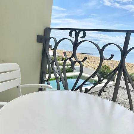 I Bagni 36 - Piazza Marconi Fronte Mare Con Piscina - Immobil Relax 公寓 *